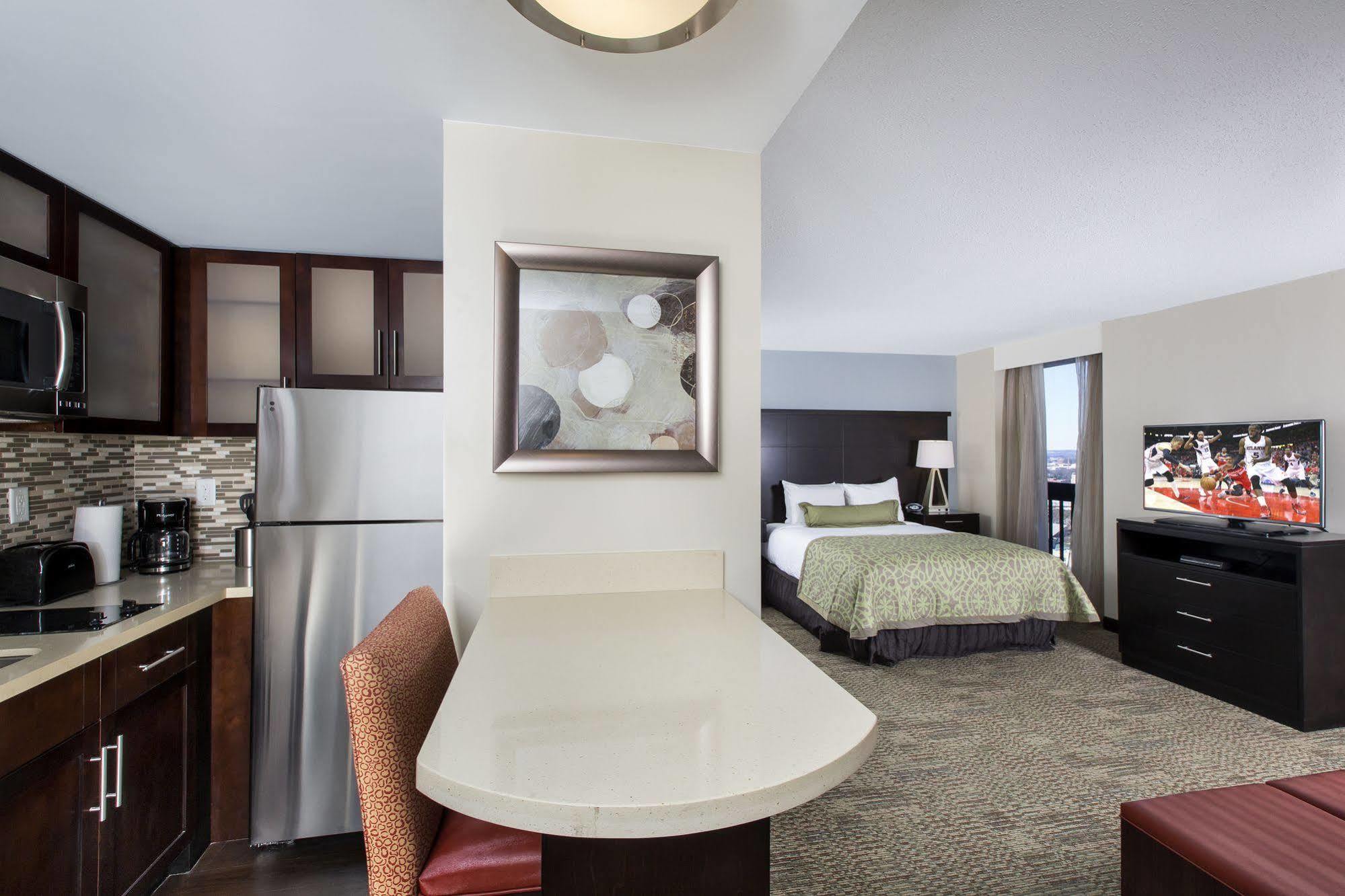 Staybridge Suites Atlanta - Midtown, An Ihg Hotel Экстерьер фото