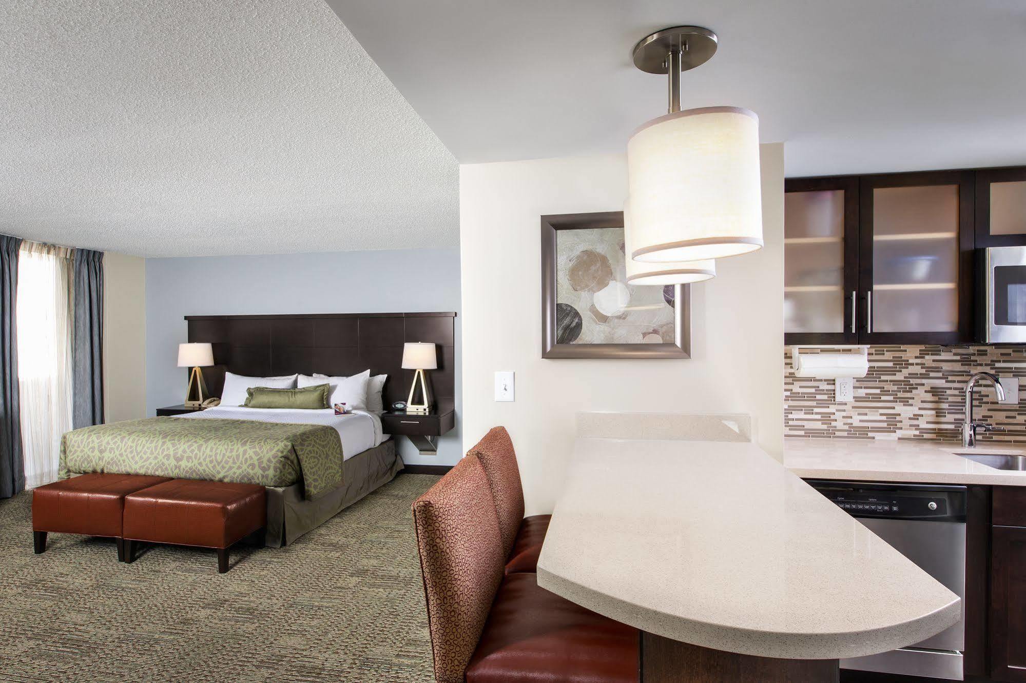 Staybridge Suites Atlanta - Midtown, An Ihg Hotel Экстерьер фото